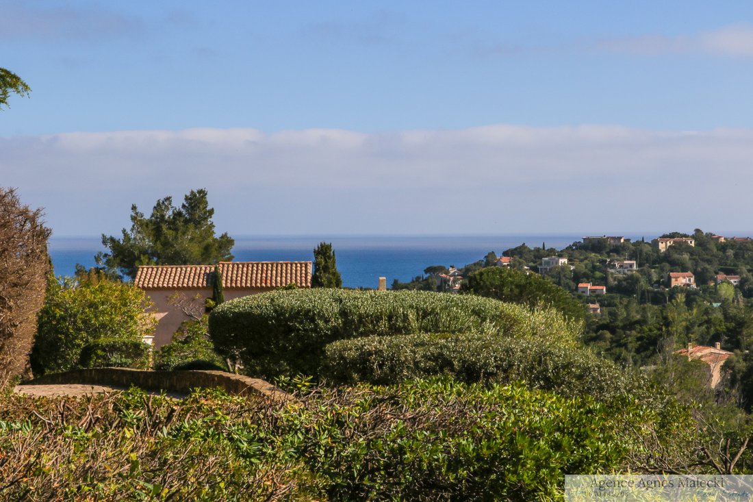 Villa in Nord, Cavalaire-sur-Mer, France 5 - 15782522