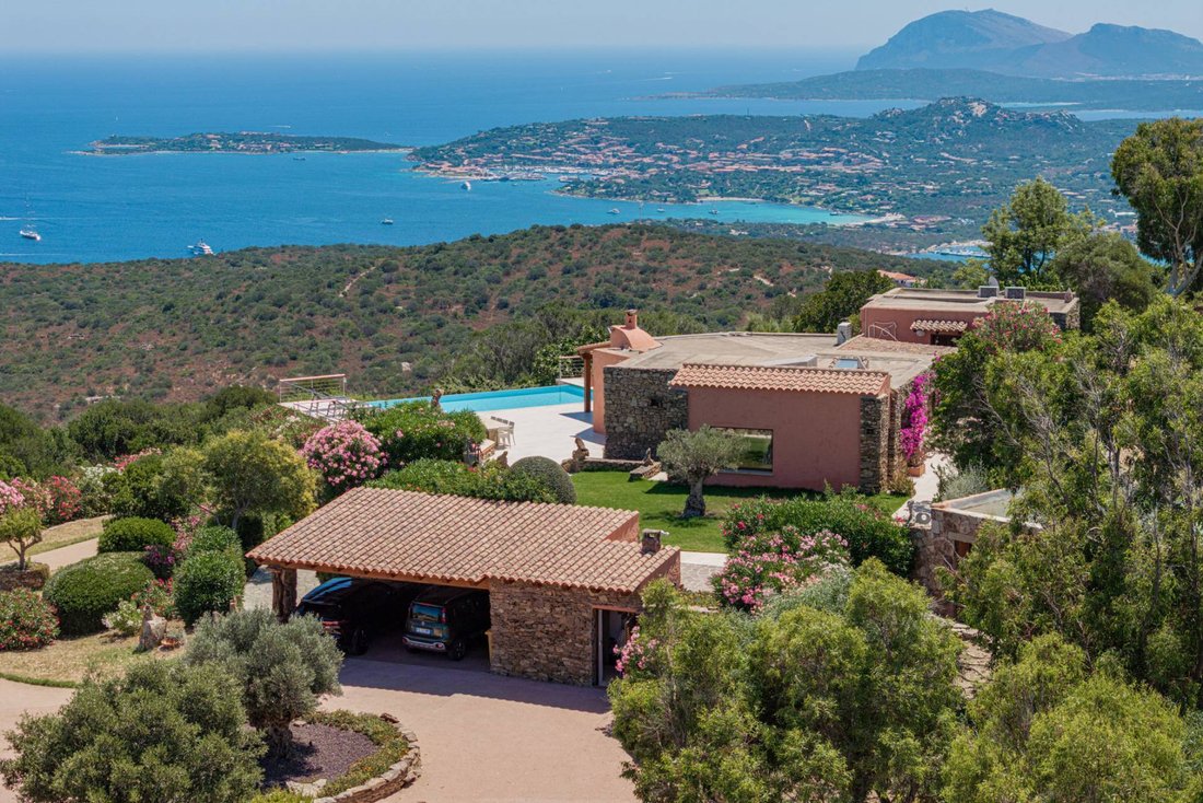 Villa in Porto Rotondo, Olbia, Sardinia 3 - 15999507