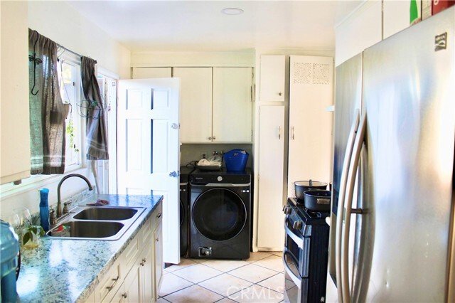Rowland Heights, California, United States 1 - 15998195