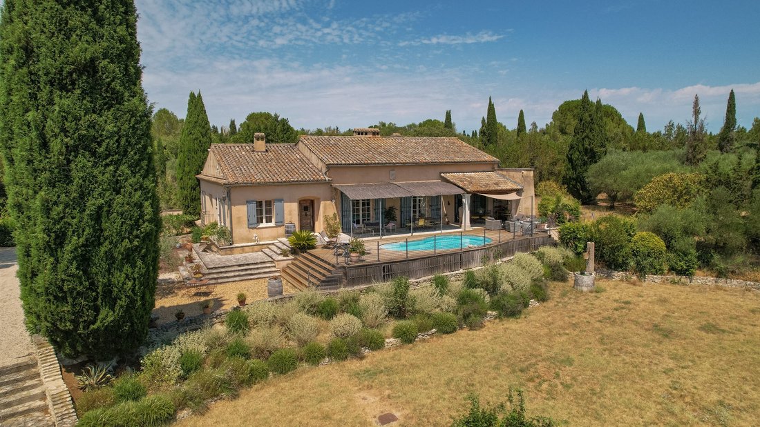 House in Saint-Rémy-de-Provence, Provence-Alpes-Côte d'Azur, France 1 - 15998420