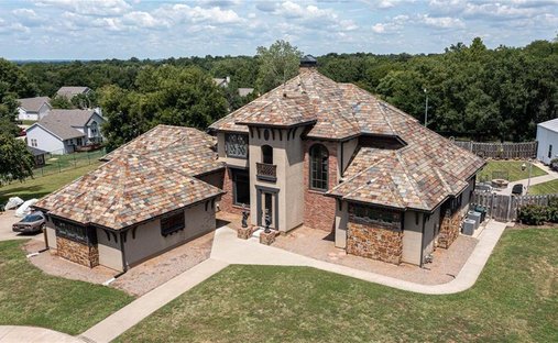 House in Warrensburg, Missouri, United States 1