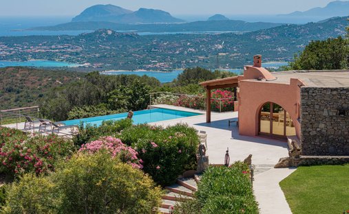 Villa in Porto Rotondo, Olbia, Sardinia 1