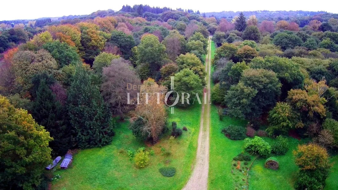 Estate in Sud Est, Guingamp, France 4 - 15980664