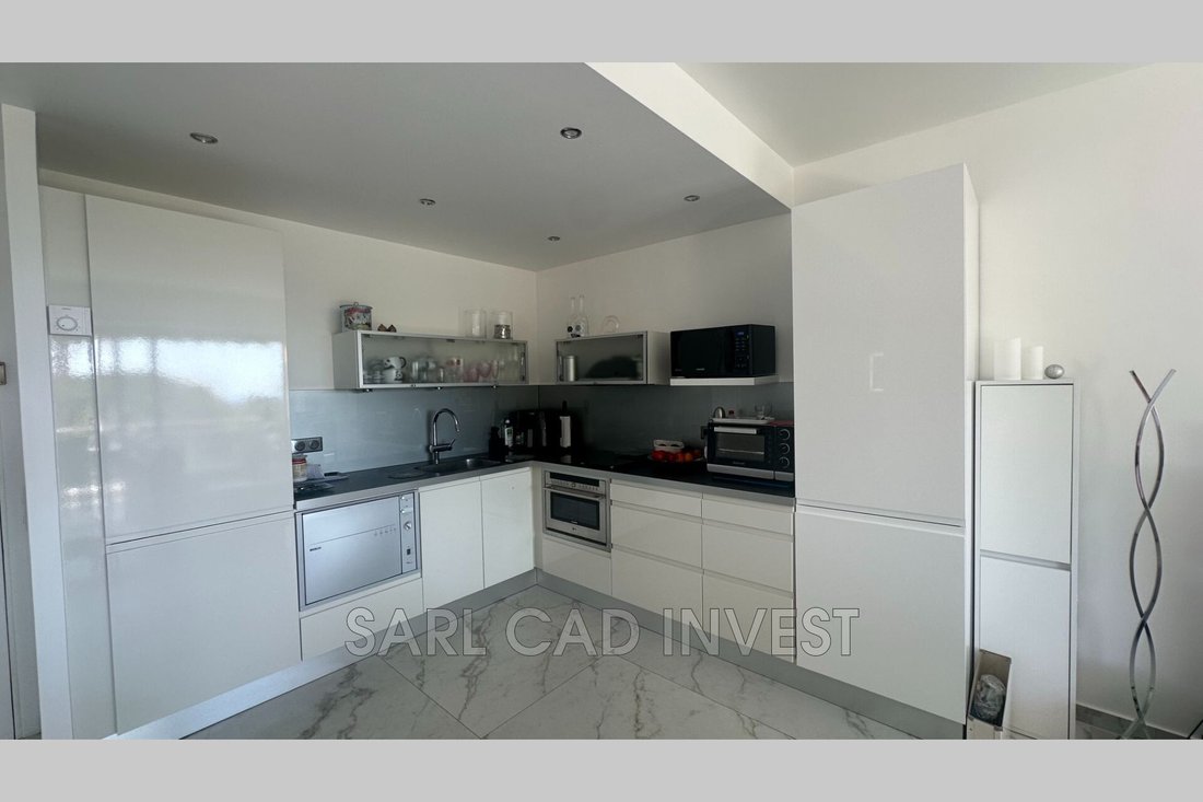Apartment in Centre, Vallauris, France 3 - 15997745