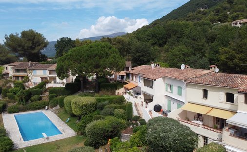 Villa in Tourrettes-sur-Loup, Provence-Alpes-Côte d'Azur, Frankreich 1