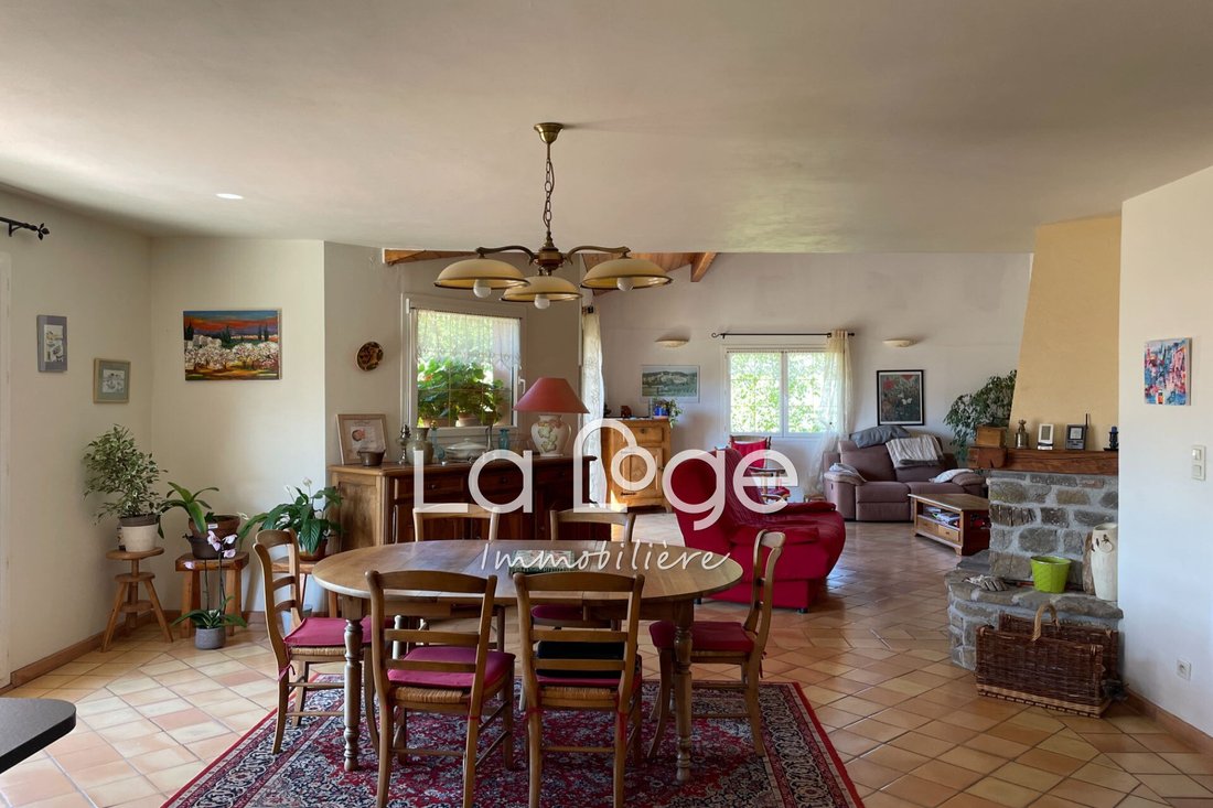 Villa in Fouillouse, Provence-Alpes-Côte d'Azur, France 5 - 15997754