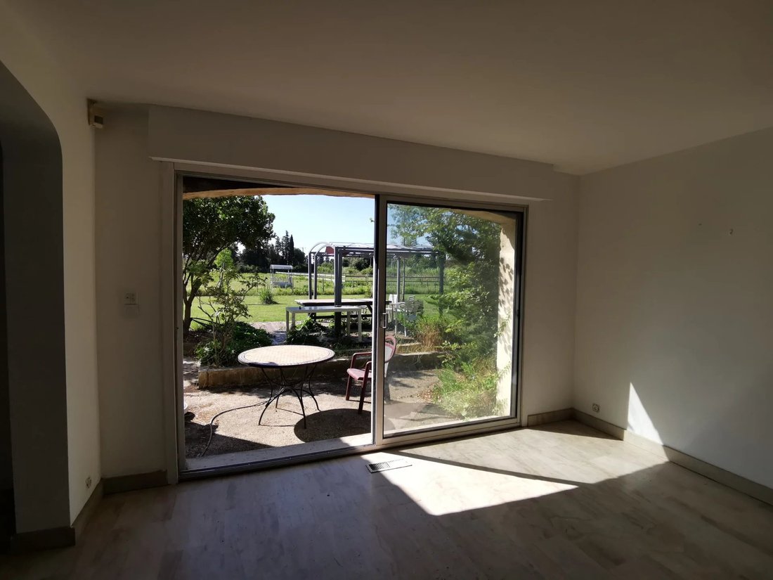 Country House in La Plaine, Beaucaire, France 5 - 15997297