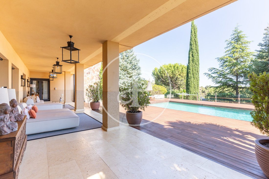 Villa in Hoyo de Manzanares, Comunidad de Madrid, Spain 1 - 16001340