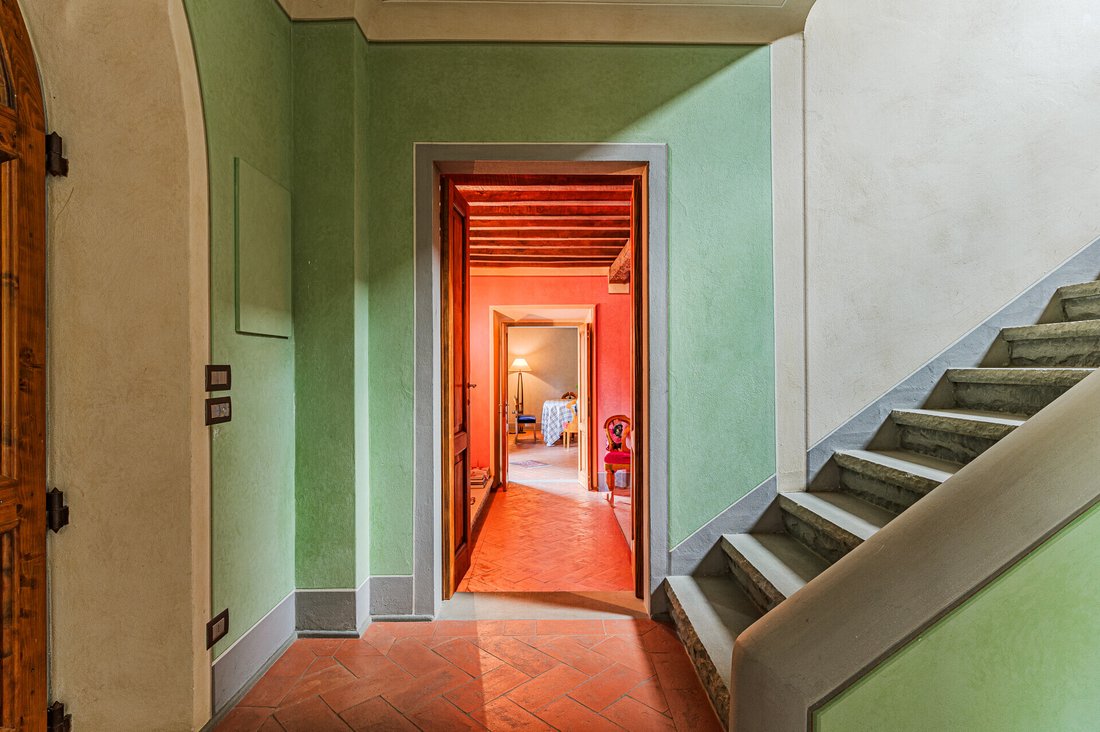 Townhouse in Borgo San Lorenzo, Tuscany, Italy 4 - 15998594