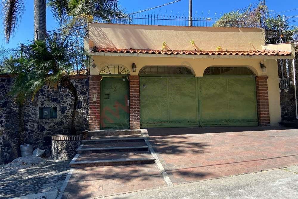 House in Cuernavaca, Morelos, Mexico 5 - 16000514