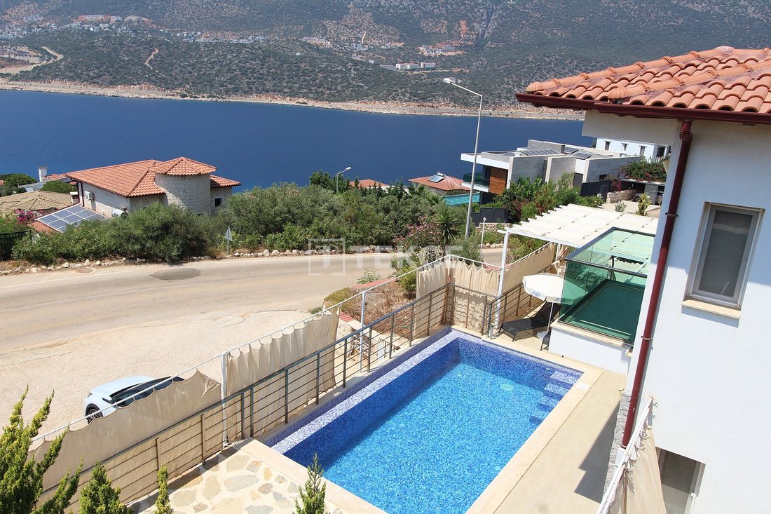 Villa in Kaş, Antalya, Turkey 2 - 15998914