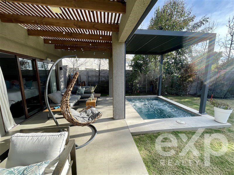 House in Chicureo, Santiago Metropolitan Region, Chile 1 - 15997537