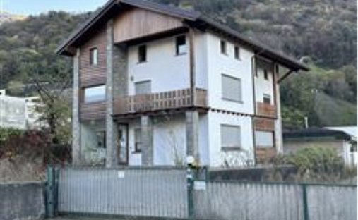 Villa in Cosio Valtellino, Lombardei, Italien 1