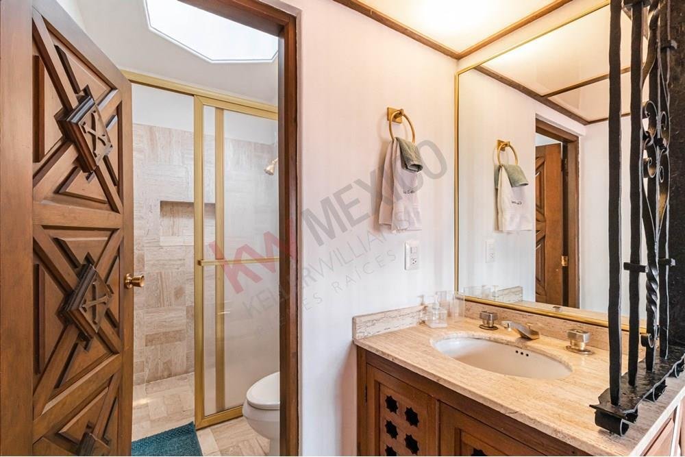 Casa en Cuernavaca, Morelos, México 2 - 16000281