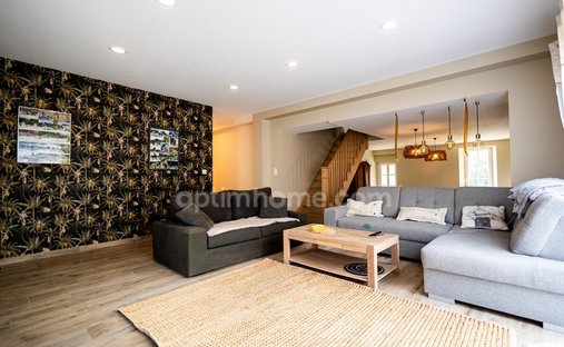 20 Minutes From The Sea : 19th C. Neogothic Style Chateau In Normandy