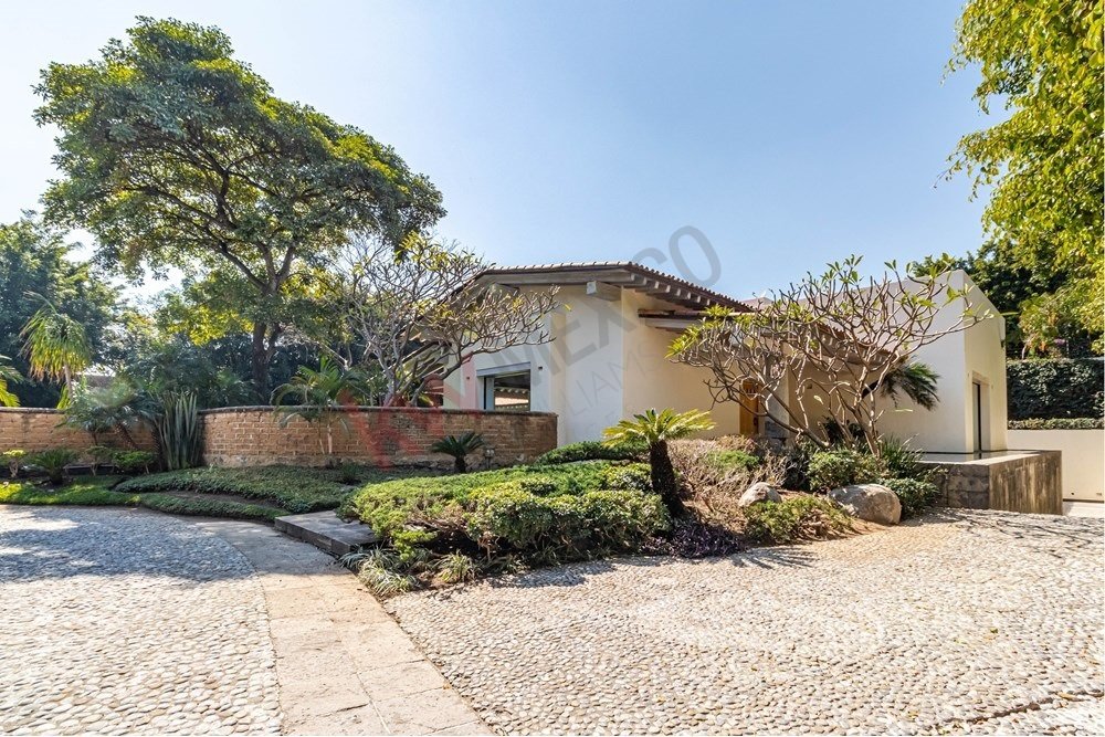 House in Cuernavaca, Morelos, Mexico 2 - 16000249