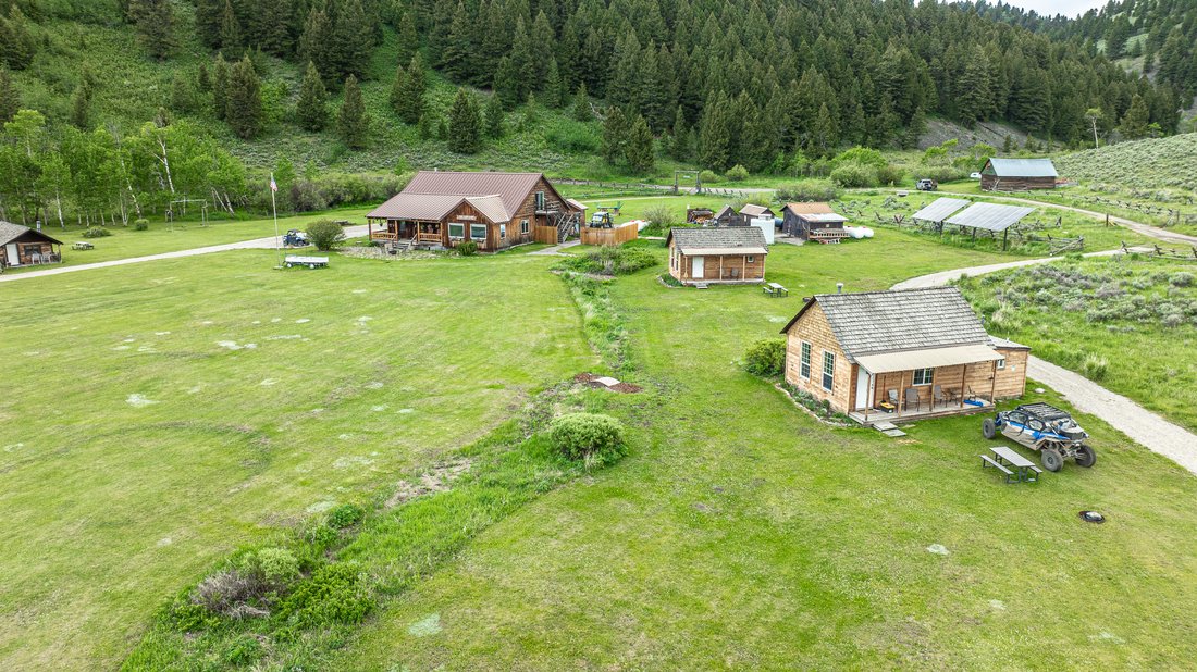 Lima, Montana, United States 5 - 15999340