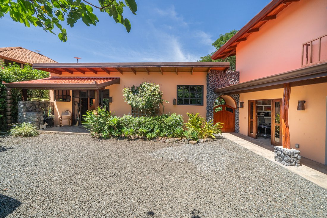 House in Atenas, Alajuela Province, Costa Rica 2 - 15998402