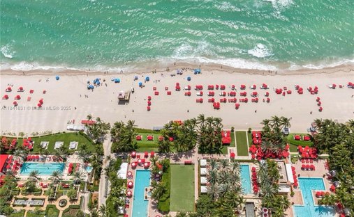 Penthouse in Golden Beach, Florida, United States 1