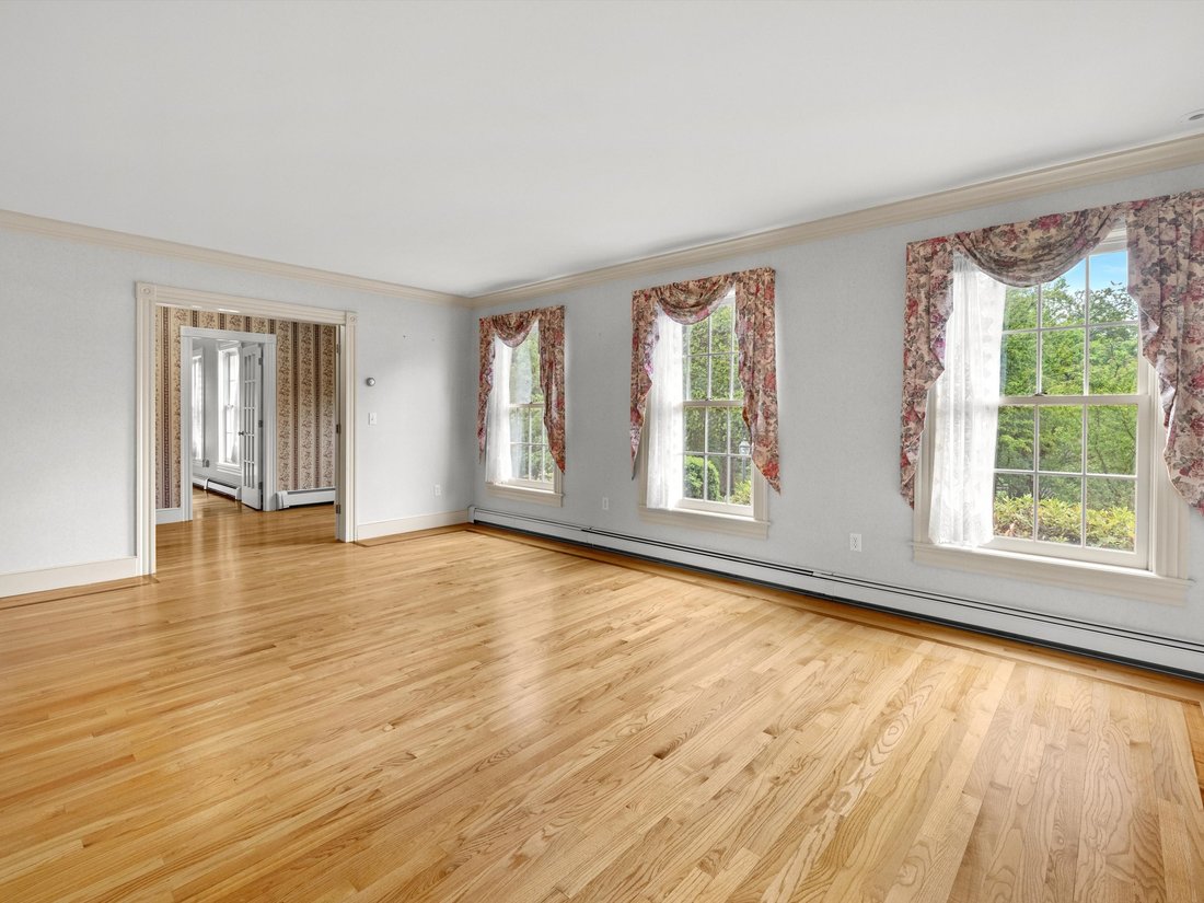 House in Grafton, Massachusetts, United States 5 - 16002362