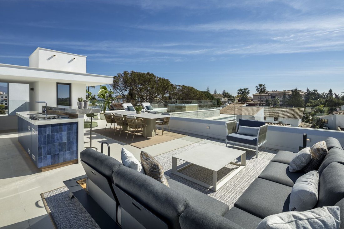 Villa in Puerto Banus, Marbella, Spain 3 - 16002415