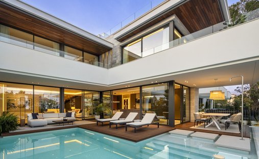 Villa in Puerto Banus, Marbella, Spain 1