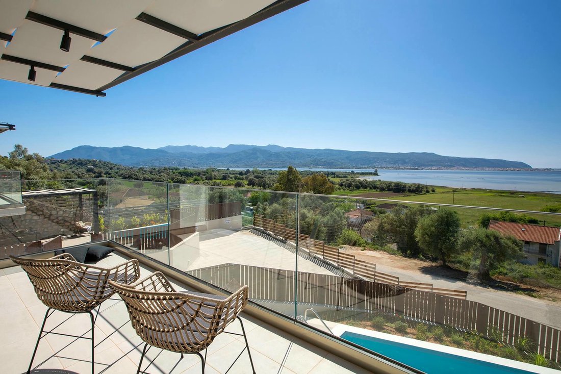 Villa in Lefkada Commune, Peloponnese, Western Greece and the Ionian, Greece 4 - 16008282