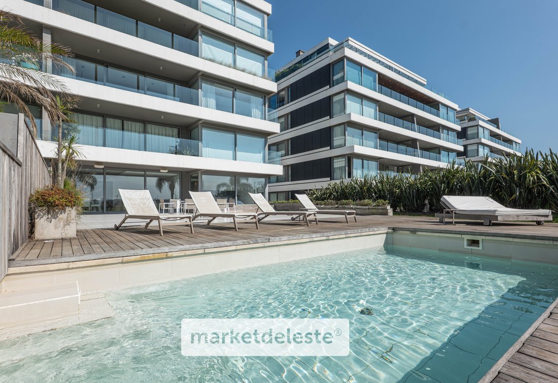 Apartment in Punta del Este, Maldonado Department, Uruguay 3 - 16004897