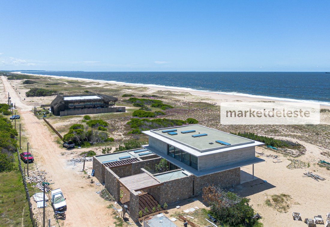 House in José Ignacio, Maldonado Department, Uruguay 2 - 16008211