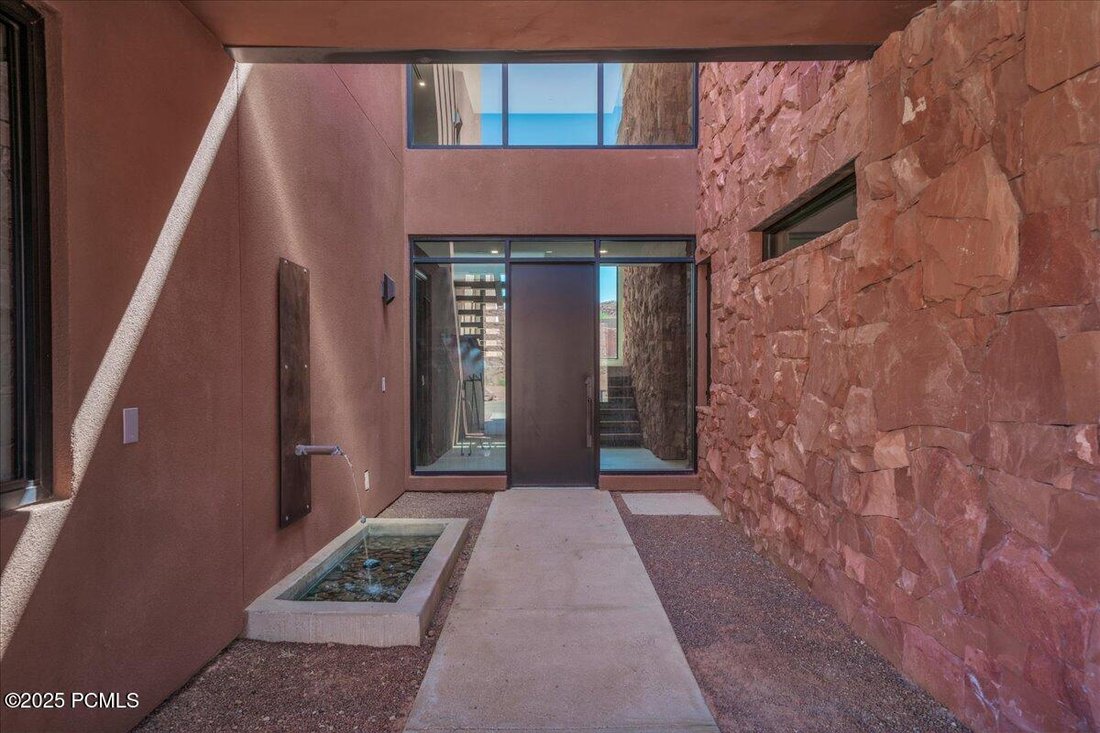 House in Ivins, Utah, United States 4 - 16005748