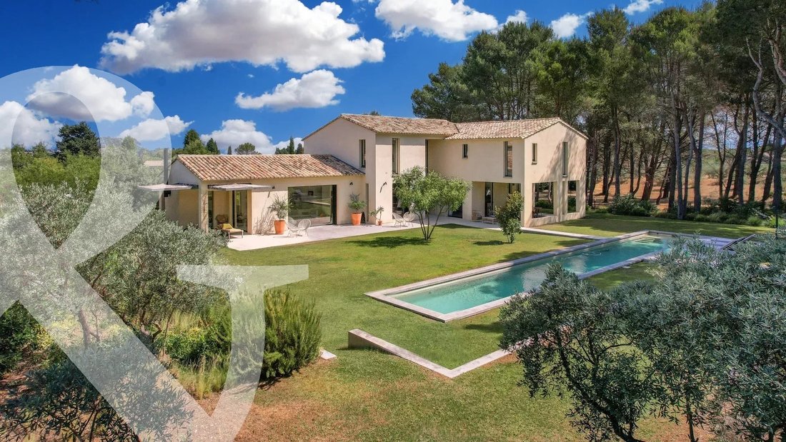 House in Eygalières, Provence-Alpes-Côte d'Azur, France 1 - 16002685