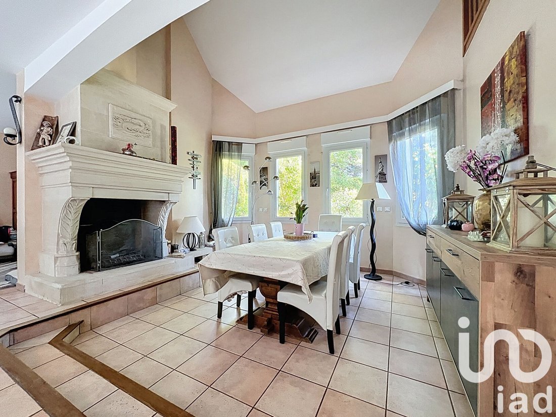 House in Saint-Maurice-Montcouronne, Ile-de-France, France 5 - 16009113