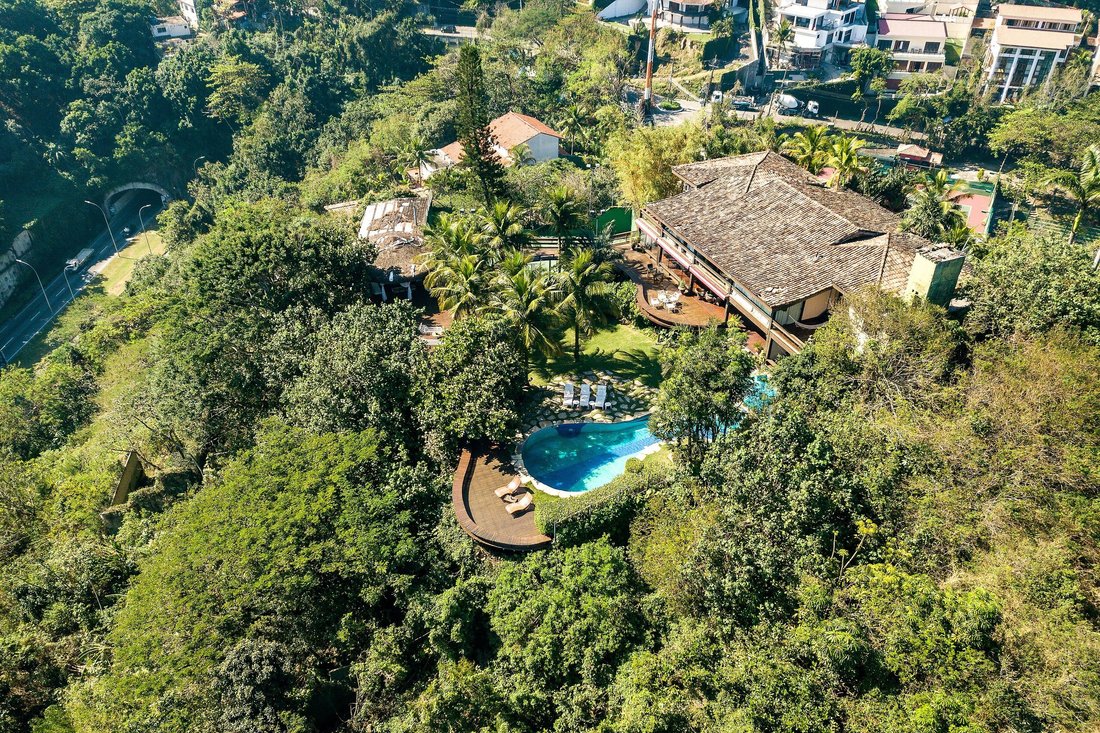 Villa in Rio de Janeiro, State of Rio de Janeiro, Brazil 2 - 12522220