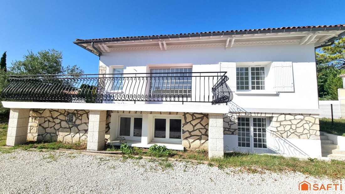 House in Meschers-sur-Gironde, Nouvelle-Aquitaine, France 3 - 15990262