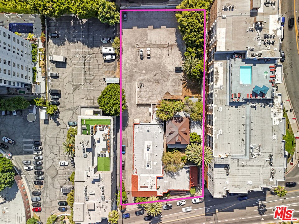 Land in Los Angeles, California, United States 4 - 16004817