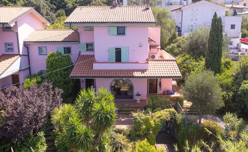 Villa in Historisches Zentrum, Livorno, Toskana 1