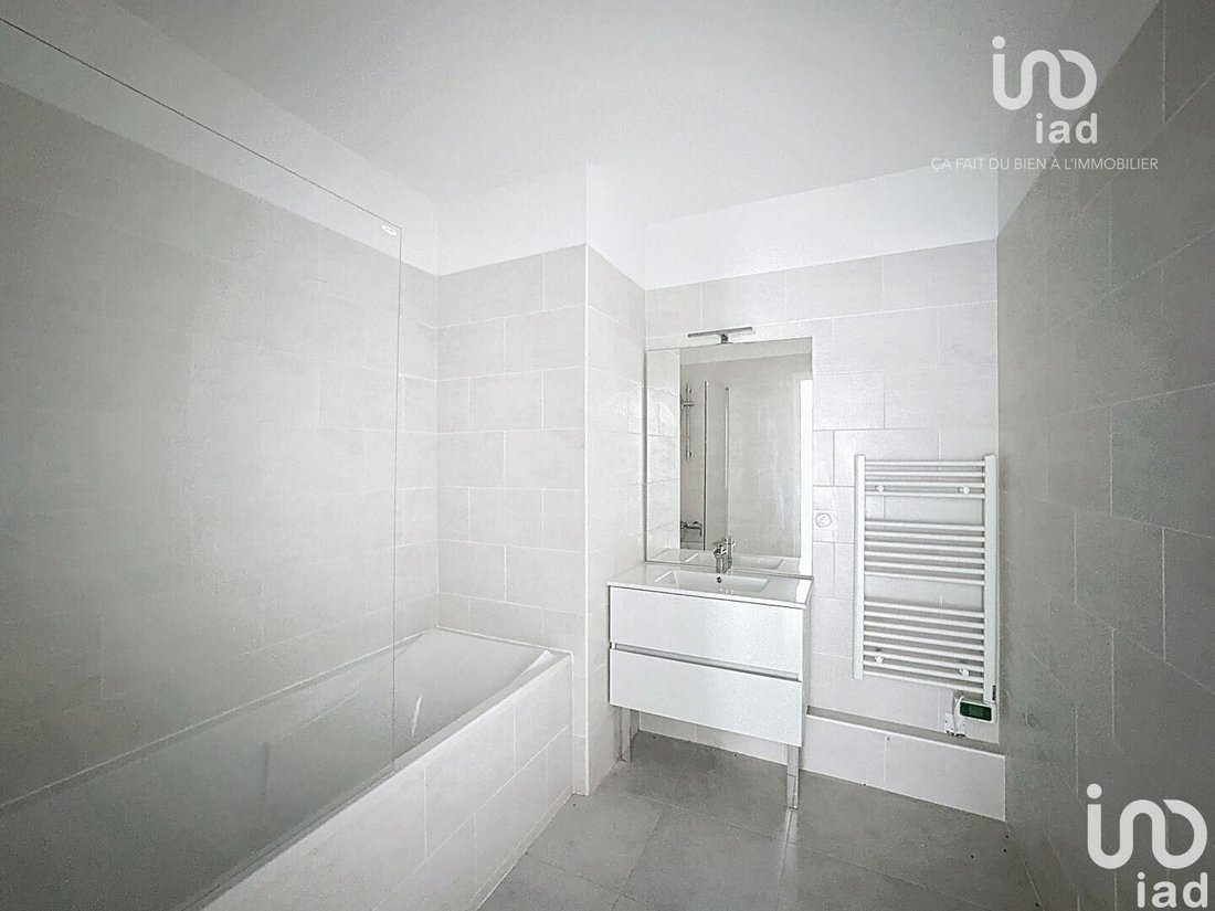 Apartment in Jonquieres Est, Berre-l'Etang, France 4 - 16008942