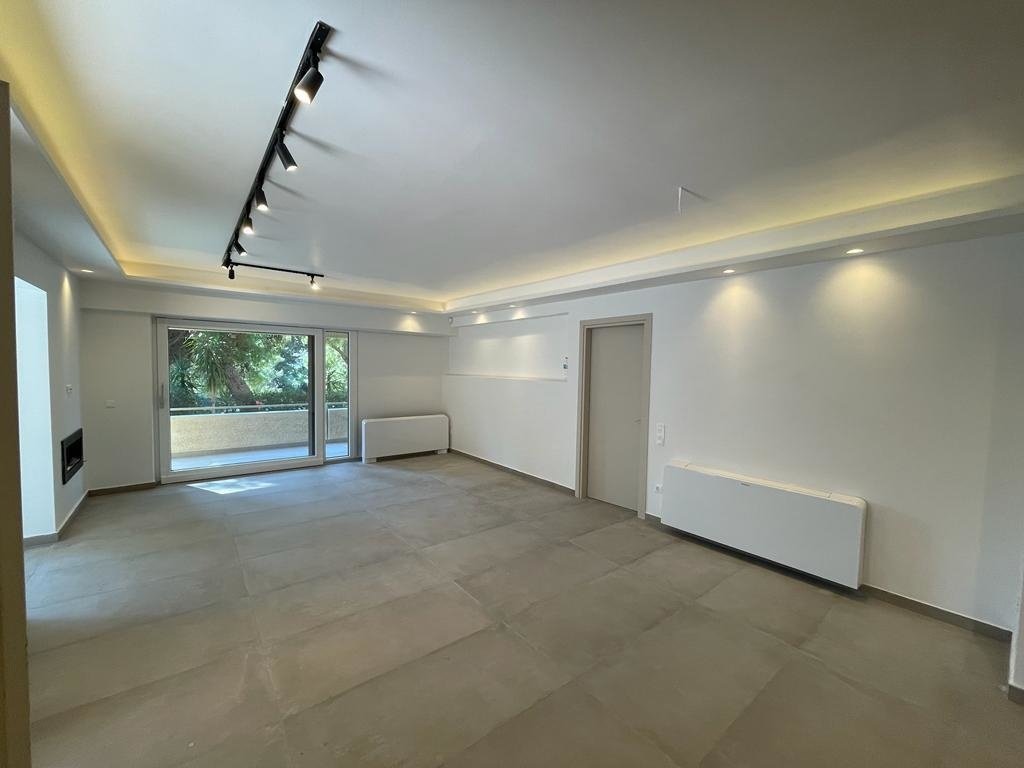 Apartment in Vouliagmeni, Attica, Greece 2 - 16004092