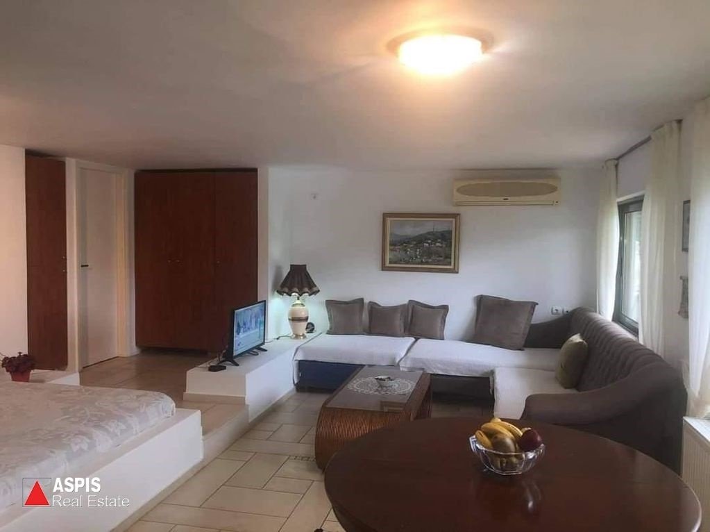 Villa in Palea Fokea, Attica, Greece 2 - 16004472