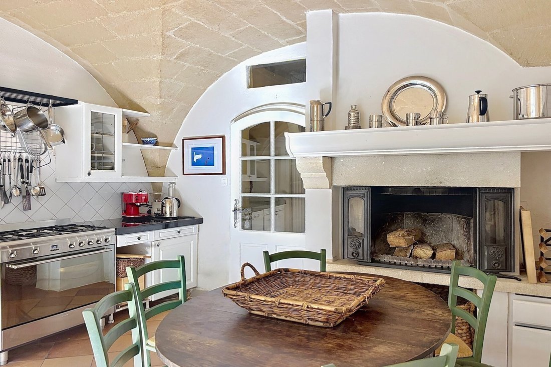 House in Uzès, Occitania, France 3 - 16005123
