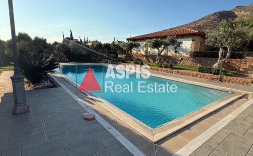 Villa in Kalyvia Thorikou, Attica, Greece 1