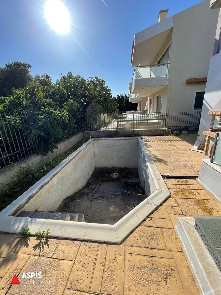 Condo in Kalyvia Thorikou, Attica, Greece 1 - 16004230
