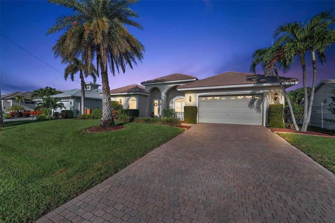 House in Cape Coral, Florida, United States 4 - 16007146