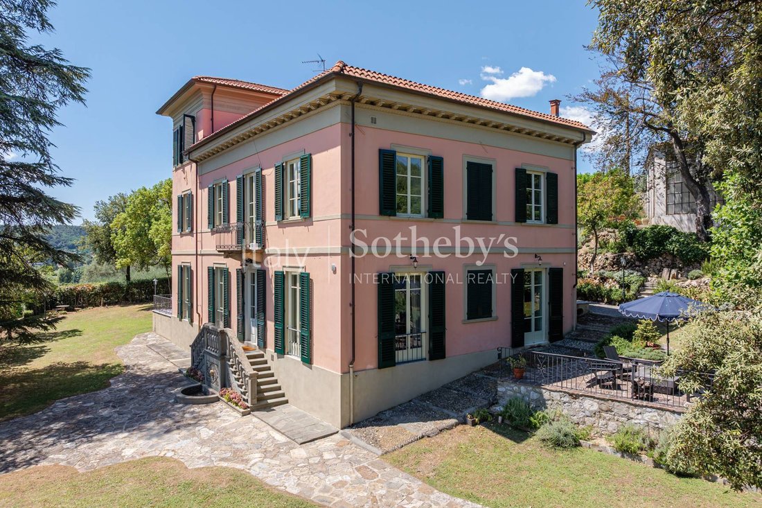 House in Pieve di Brancoli, Lucca, Tuscany 2 - 16008077