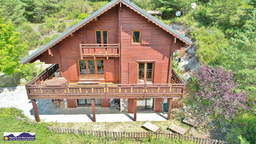 Chalet in Valdeblore, Provence-Alpes-Côte d'Azur, France 2 - 16005046