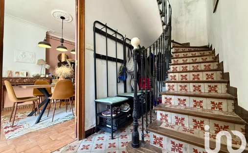 Beautiful 6 Bed/Bath Chateau With Separate Apartment Close To Lodeve. Currently Run As A Boutique B&