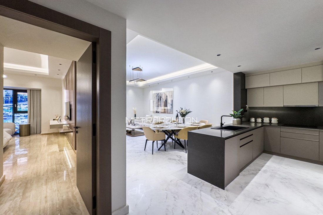 Apartment in Dubai Marina / Marsa Dubai, Dubai, United Arab Emirates 4 - 16003695