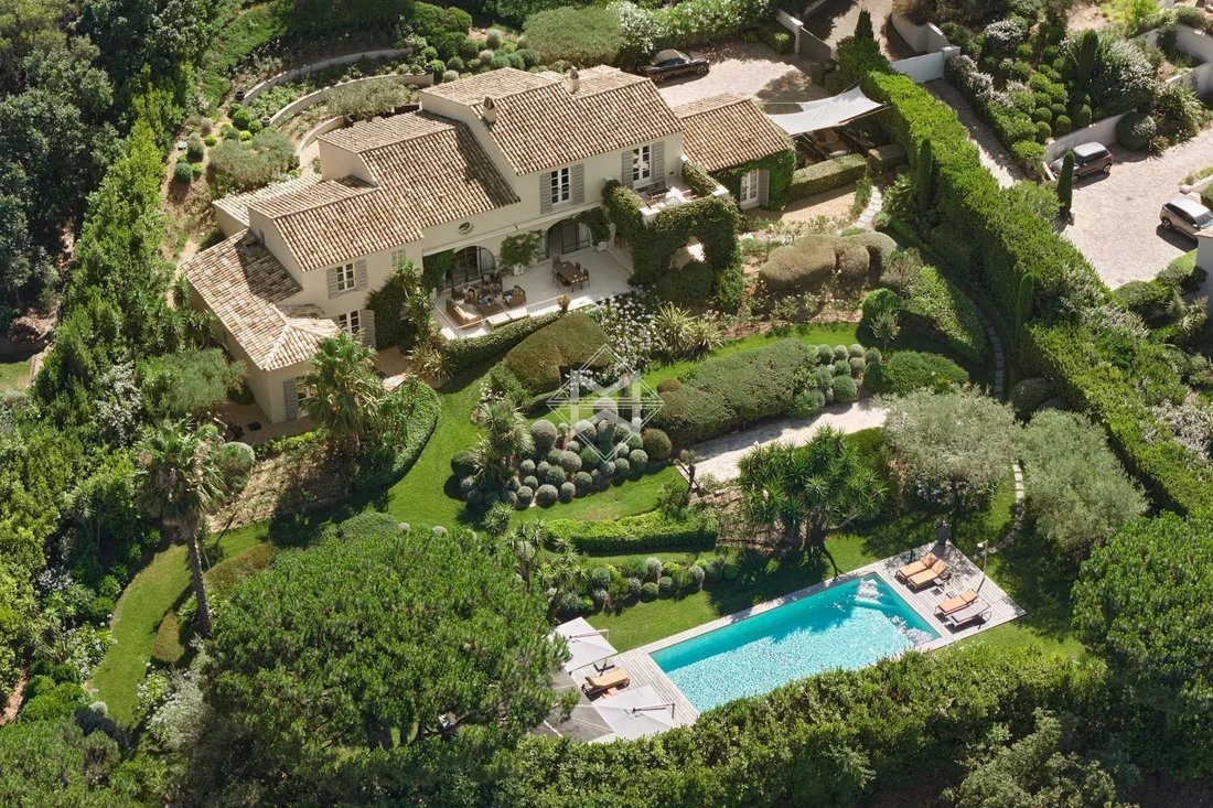Villa in Zone Ouest Urbaine, Saint-Tropez, France 1 - 15818175