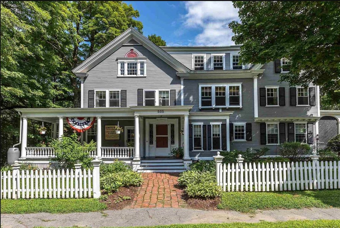 House in Hartford, Vermont, United States 1 - 16011287