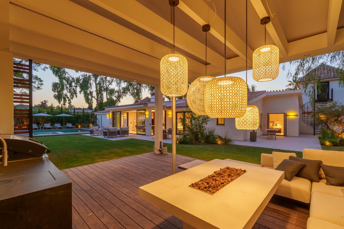 Villa in Marbella, Andalusia, Spain 2 - 16003561